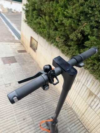 PATINETE ELÉCTRICO XIAOMI 4 GO