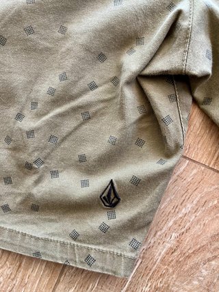 Pantalón corto Volcom verde estampado