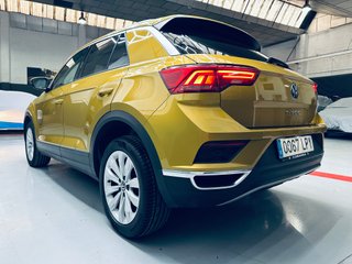 Volkswagen T-Roc 2021