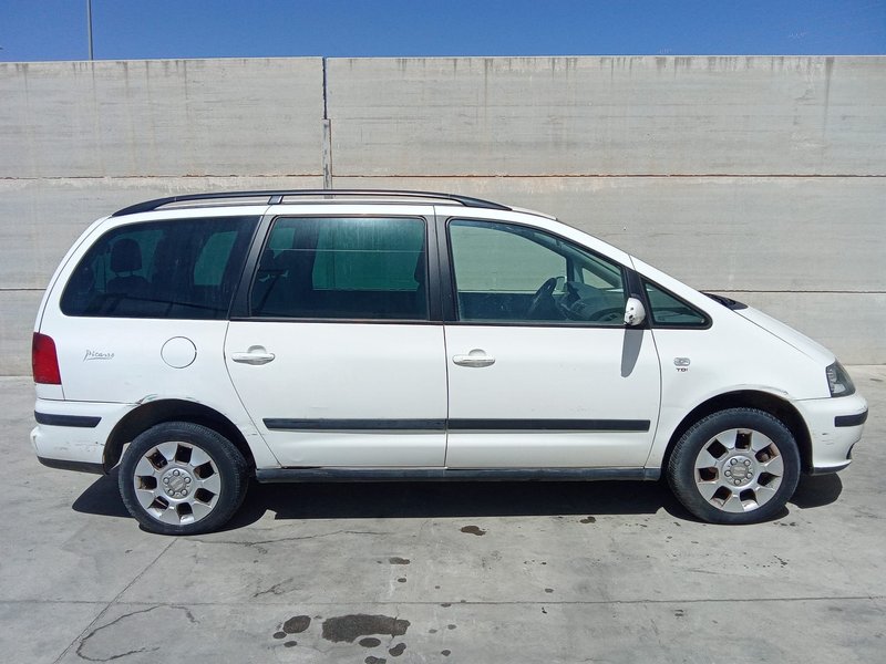 SEAT Alhambra 2.0 TDi Reference Plus 2007, foto 2