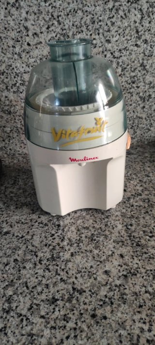Licuadora Moulinex Vitafruit