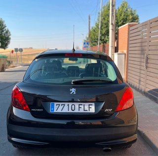 Peugeot 207 2007