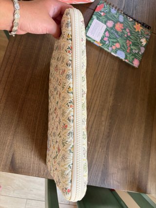 Funda acolchada para portátil floral