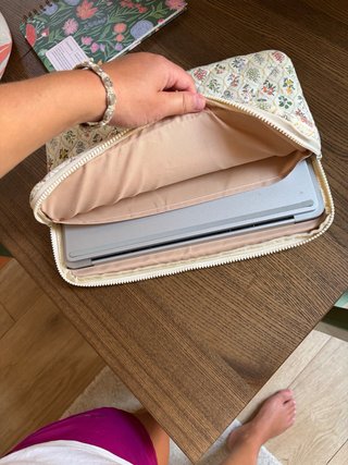 Funda acolchada para portátil floral