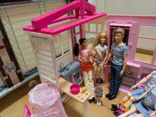 Conjunto Barbie Casa y Accesorios