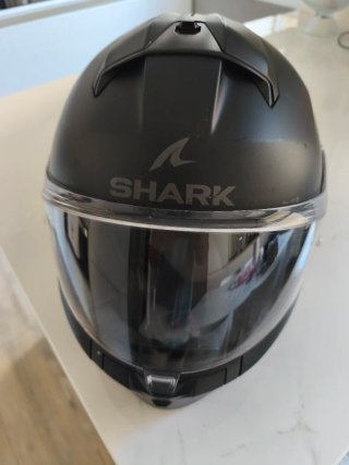 Casco de moto Shark negro
