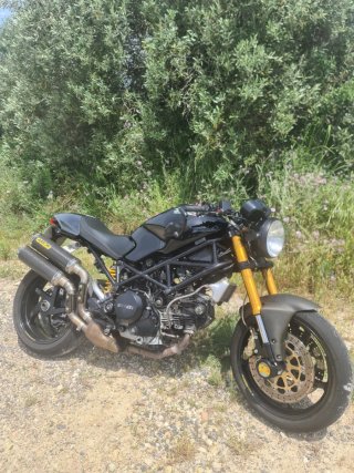 Ducati Monster S2R 800