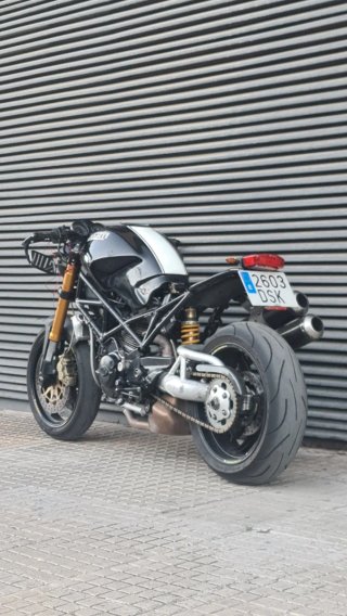 Ducati Monster S2R 800