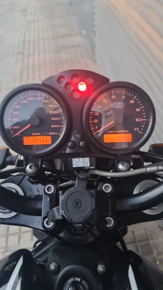 Ducati Monster S2R 800