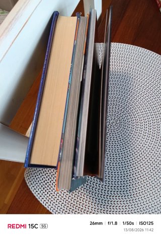 3 Libros fantasía con ilustraciones