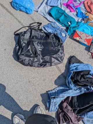 Lotto Abbigliamento e Accessori Vari stock