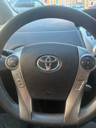 Toyota Prius 2021