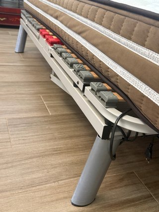 Somier eléctrico y colchón viscoelástico