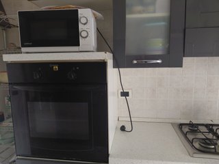 Cucina lineare grigia