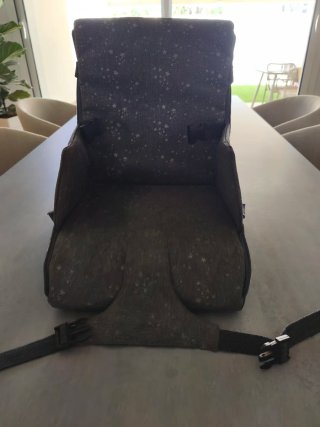 Alzador Tuc Tuc portátil para comer