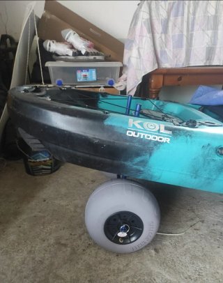 Pareja Kayak: 1 a Pedales + 1 Motor Eléctrico