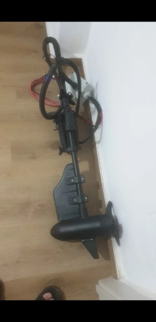 Pareja Kayak: 1 a Pedales + 1 Motor Eléctrico