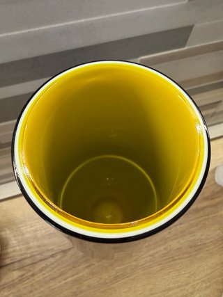 Vaso nero e giallo Murano firmato