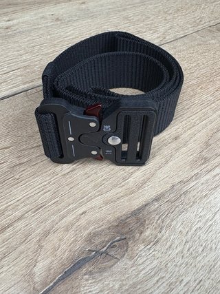 Cinturón táctico negro y rojo unisex de nailon