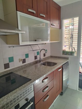 Cocina Berloni Madera Maciza y Encimera