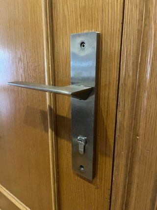 Juego de manillas de diseño para puertas