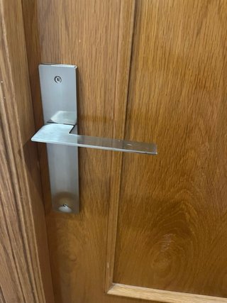 Juego de manillas de diseño para puertas