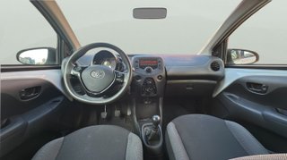 Toyota Aygo 1.0 70 x-play 53 kW (72 CV)