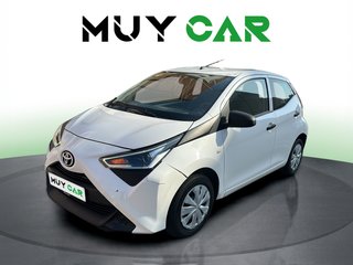 Toyota Aygo 1.0 70 x-play 53 kW (72 CV)