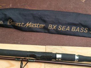Caña de pescar Beast Master BX 390