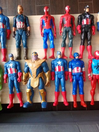 Lote 15 Figure Marvel