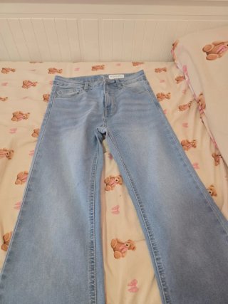 5 pantalones vaqueros + 2 de regalo.