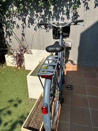 Bicicleta Elops Decathlon 6V con cesta