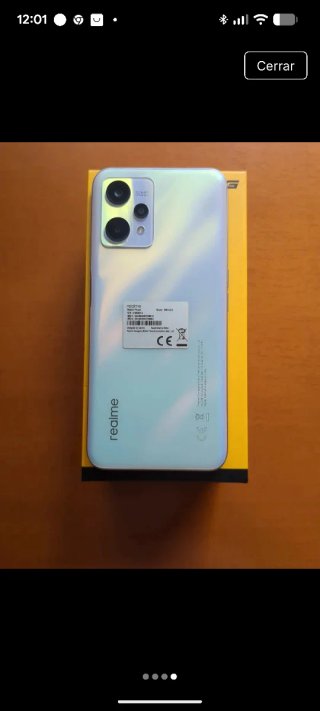 Realme 9 5G Caja y Móvil