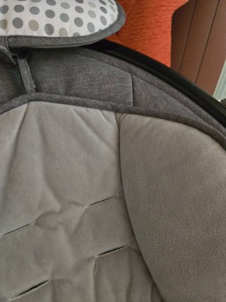 Mecedora bebé Bluetooth