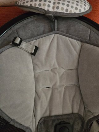 Mecedora bebé Bluetooth