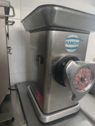 Picadora de carne RAMON