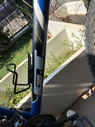 Bicicleta GT Avalanche 2.0 MTB Azul