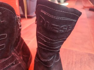 Botas mujer de terciopelo Diesel negras