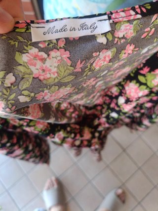 Vestitino floreale nero