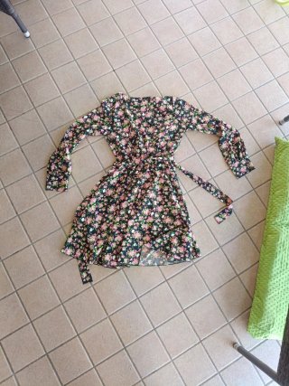 Vestitino floreale nero