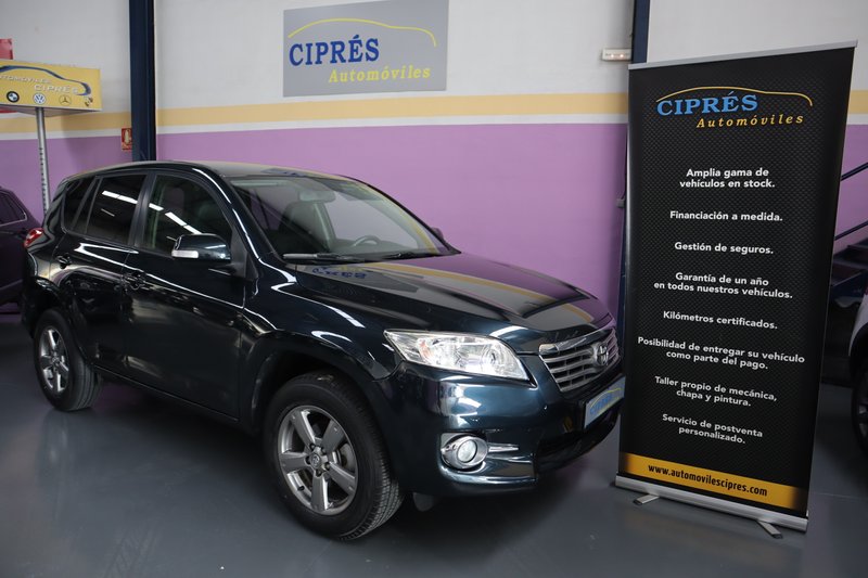 Toyota RAV4 2.2 D-4D Executive 4X4 2012