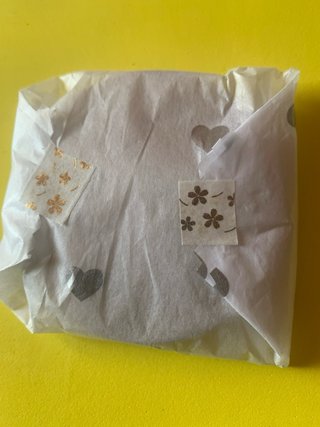 Specchietto tascabile con fiori