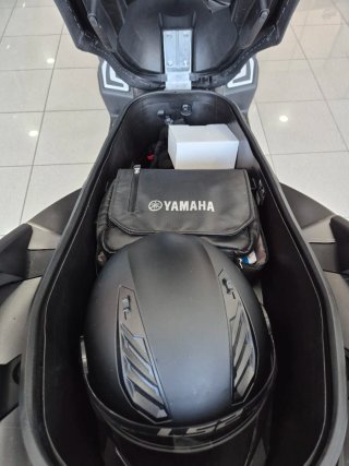 Yamaha Tricity 3 Ruedas Negro/Gris