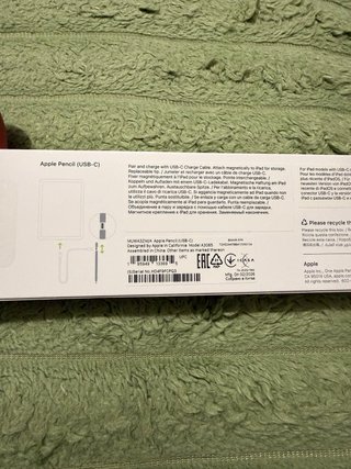 iPad 128GB Plata con protector y apple pencil