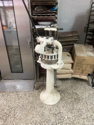 Utensilios de panadería varios