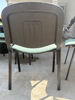 Sillas de oficina apilables verdes