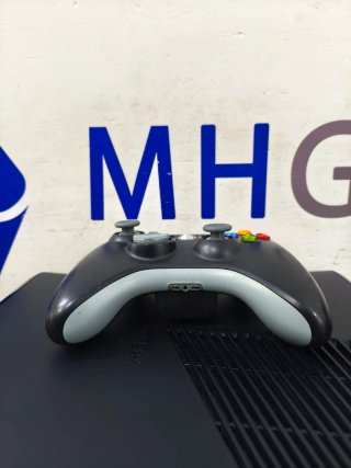 Xbox 360 Slim 250 Negra 1 Año Garantía
