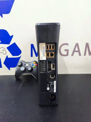 Xbox 360 Slim 250 Negra 1 Año Garantía