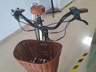 Bicicleta Eléctrica Paseo Biwbik Blanca
