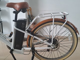 Bicicleta Eléctrica Paseo Biwbik Blanca